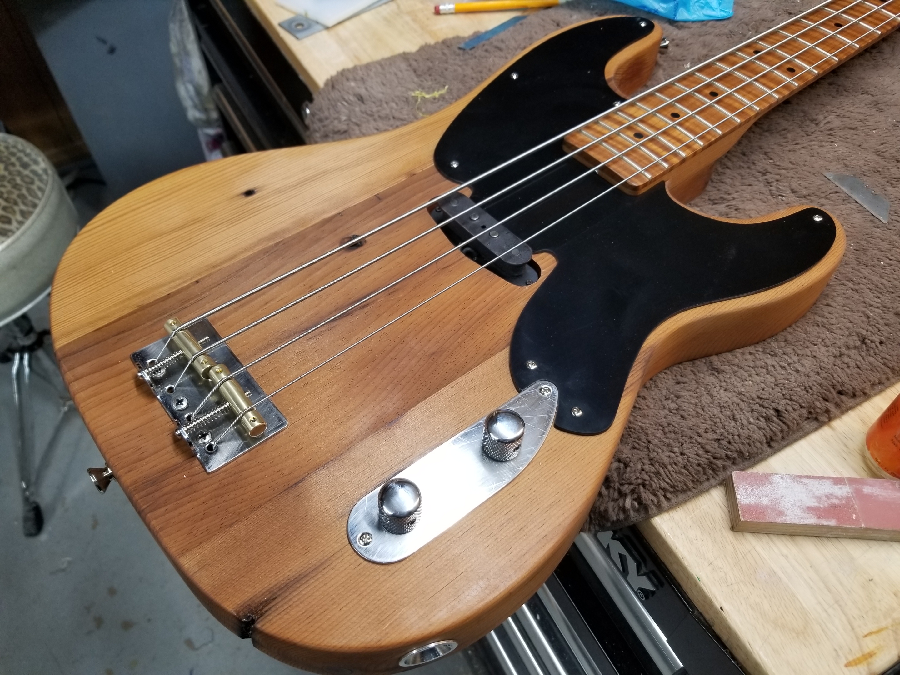 Lay S Guitar Shop Barn Wood Bass Akron Ohio